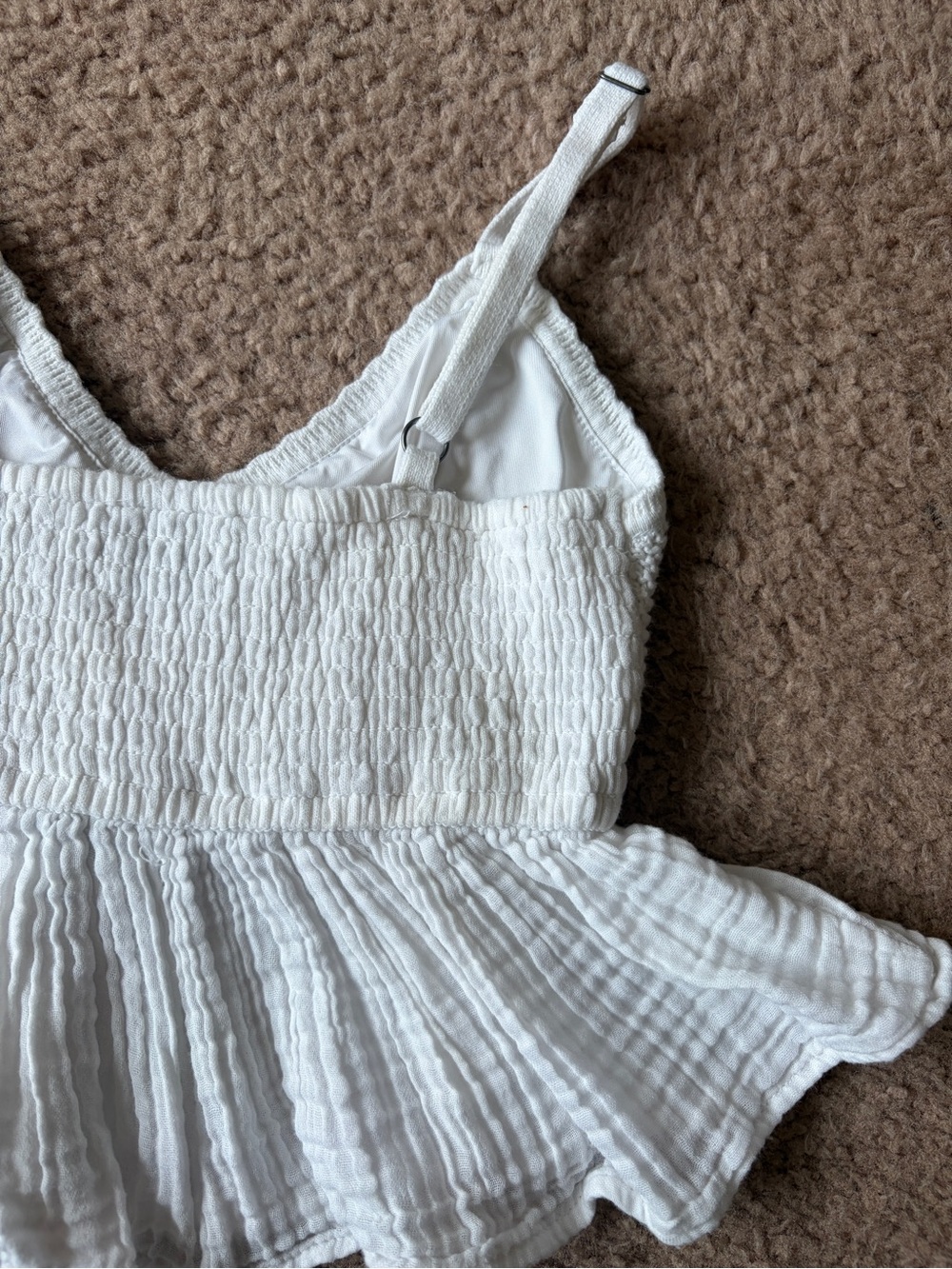 Y2K Vintage White Cotton Cropped Hollister Cami - Picture 8 of 10
